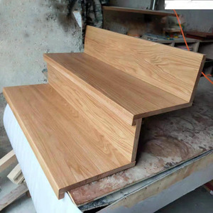 Marches d'escalier décoratives en bois pour usage commercial, surface peignable, installation facile - Product Image 2