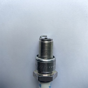 NGK asli BR7ES busi sepeda motor lilin kondisi baru untuk KTM 250EXC 250CC tipe bahan bakar bensin - Product Image 5