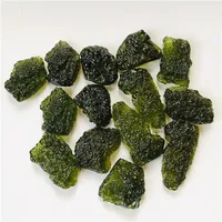 Vente en gros de pierres précieuses géologiques de haute qualité, pierres de Moldavite en verre vert de type météorite tchèque pour la fabrication de bijoux