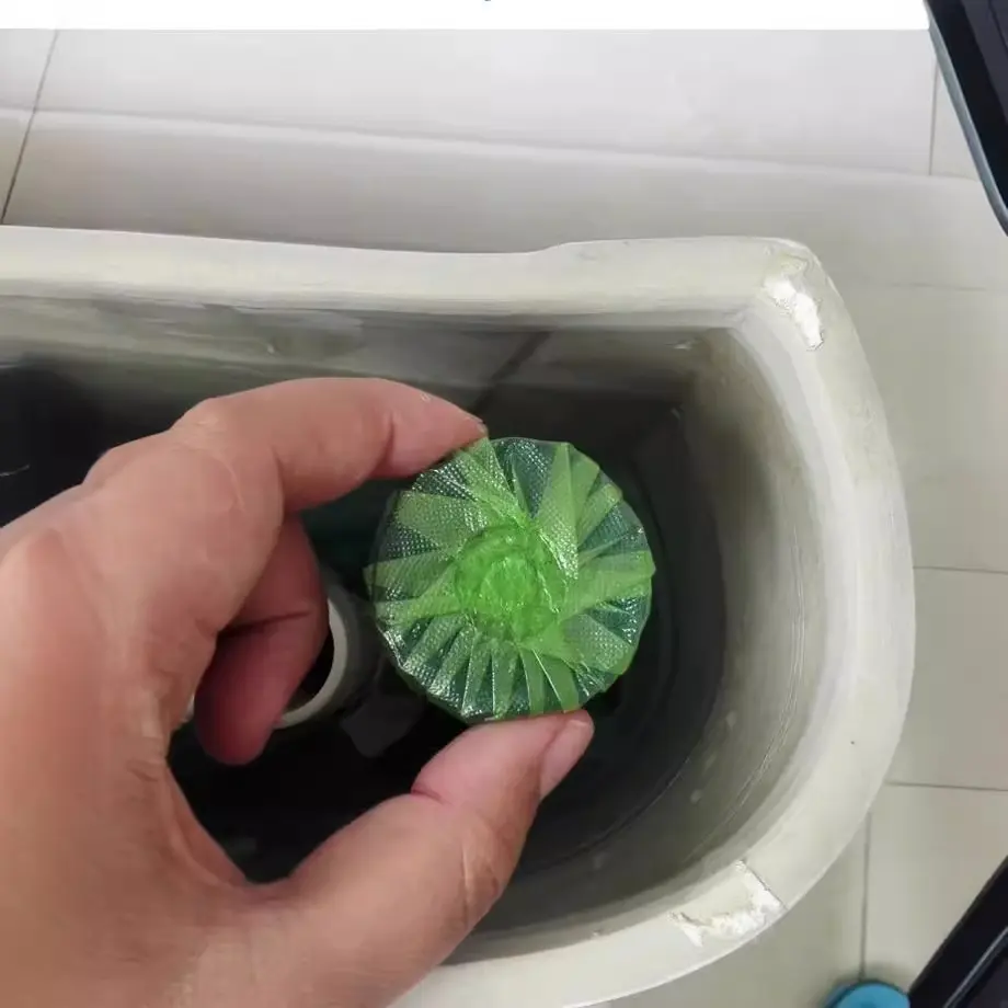 Bolla di sterilizzazione disincalante blu eco friendly tutto automatico eco-friendly WC tazza detergente tablet