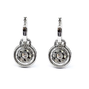 Boucles d'oreilles créoles petites et tendance en or blanc massif 18 carats plaqué or avec grappe de diamants, personnalisables avec logo, pour femmes, cadeaux de mariage et de fête - Product Image 3