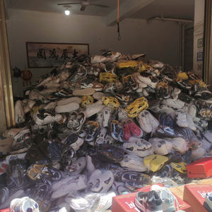 รองเท้าผ้าใบแฟชั่นลำลองแบบสวม สบาย คุณภาพสูง ระบายอากาศได้ดี พื้นกันลื่น เหมาะสำหรับกิจกรรมกลางแจ้ง วัสดุ PU ทั้งคู่ - Product Image 5