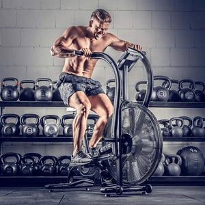 Bicicleta estática <span class=keywords><strong>Assault</strong></span> <span class=keywords><strong>Air</strong></span> <span class=keywords><strong>Bike</strong></span> para entrenamiento cardiovascular en gimnasios y crossfit, equipo de ejercicio interior para clubes comerciales con estructura de acero estable. - Product Image 1