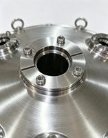 Tapa Sanitaria GMP de Acero Inoxidable 316L con Abrazadera Tri-Clamp y Múltiples Puertos para Tanques de Alimentos, Farmacéuticos, Fermentadores a Presión y Recipientes de Mezcla