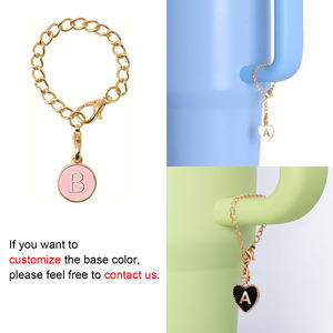 Accessoires avec logo personnalisé pour gobelet, bol à collation, botte en silicone <span class=keywords><strong>et</strong></span> plaque avec nom, breloque en forme de lettre <span class=keywords><strong>et</strong></span> couvercle de paille de 10mm - Product Image 2