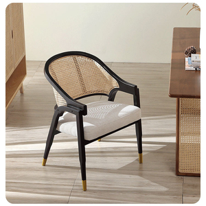 Chaise de restaurant en rotin et bois massif sur mesure, chaise de salle à manger commerciale rembourrée, chaise de café de luxe, fournisseur chinois d'hôtellerie - Product Image 5