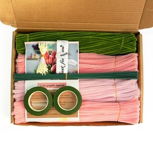400 pièces <span class=keywords><strong>de</strong></span> tiges chenille pour enfants, nettoyeurs <span class=keywords><strong>de</strong></span> tuyaux, pour créations florales DIY, 100 pièces <span class=keywords><strong>de</strong></span> fils créatifs <span class=keywords><strong>de</strong></span> couleurs assorties, ensemble <span class=keywords><strong>de</strong></span> jouets éducatifs, jouets créatifs à coller - Product Image 1