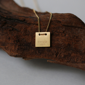 Aretas-Colgante clásico <span class=keywords><strong>con</strong></span> letras cuadradas chapadas en oro de 18k, cadena cubana de acero inoxidable, collar <span class=keywords><strong>con</strong></span> <span class=keywords><strong>iniciales</strong></span> mate grabadas - Product Image 1