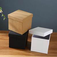 Boîte cadeau carrée haut de gamme en papier kraft, design simple, grande capacité, boîte mystère d'anniversaire vide, modèle 75504, provenance Chine