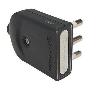 Presa Mobile Orientabile 10A 2P+T con 5 Uscite per Uso Industriale Compatibile con Standard CN e IT - Disponibile in Grigio - Product Image 3