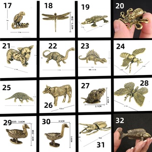 Artisanal du népal en laiton, figurines d'animaux du népal, ornement mignon en forme de cheval, de mouton, de grenouille, petit pendentif en laiton - Product Image 2