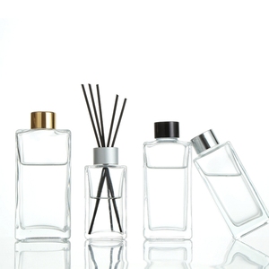 Bán Buôn <span class=keywords><strong>35Ml</strong></span> 100Ml 150Ml Quảng Trường Xe <span class=keywords><strong>Reed</strong></span> Khuếch Tán Hình Chữ Nhật Nước Hoa Thủy Tinh Khuếch Tán Hương Thơm Chai - Product Image 1