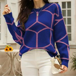 Nouveau <span class=keywords><strong>pull</strong></span> décontracté pour femmes grandes tailles, col rond, avec motif lignes et logo frontal - Product Image 1
