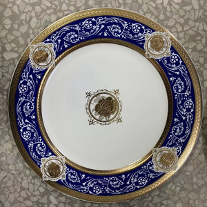 Carta <span class=keywords><strong>per</strong></span> <span class=keywords><strong>Decalcomanie</strong></span> a Scivolo d'Acqua con <span class=keywords><strong>Stampa</strong></span> Colore Oro <span class=keywords><strong>per</strong></span> Fabbriche negli USA, Adesivo Decalcomania Personalizzato <span class=keywords><strong>per</strong></span> Piatti, <span class=keywords><strong>Decalcomanie</strong></span> in <span class=keywords><strong>Ceramica</strong></span> OEM - Product Image 1