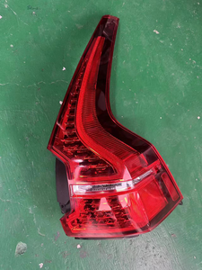 Pour <span class=keywords><strong>Volvo</strong></span> XC60 XC90 S60 S90 pièces de démontage de feu arrière gauche et droit état de lentille rouge 12v série de tension feux arrière - Product Image 2