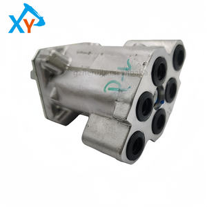 中国制造日立ZX200 ZX200-3 ZX330-1挖掘机液压先导阀手柄阀YB60000571 9267050 9257577 9247135 - Product Image 4