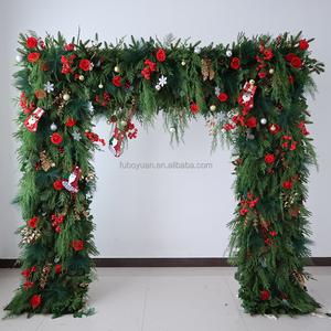 Arco Floreale Artificiale <span class=keywords><strong>Rosso</strong></span> e Oro per Natale, Muro Floreale con <span class=keywords><strong>Pino</strong></span> Verde e Rose Rosse per Decorazioni di Feste, Matrimoni ed Eventi - Product Image 2