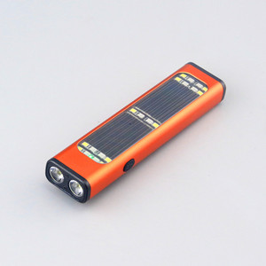 Xách tay năng lượng mặt trời đèn pin hợp kim nhôm từ cơ sở IP65 không thấm nước 6000K ánh sáng ban ngày dài phạm vi khẩn cấp cắm trại ngoài trời cao - Product Image 2