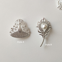 Broche classique Miss Universe Crown Design avec strass, ceinture de reconstitution historique ceintures décoration fille Souvenir cadeau broches
