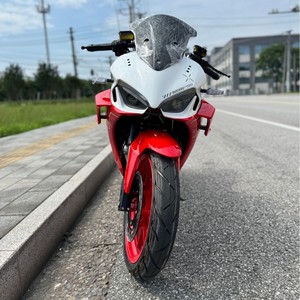 Exportación transfronteriza UE Rusia Motocicletas deportivas y scooters de marca DK con cadenas de montaje central, 10000 W de potencia y velocidad. - Product Image 2