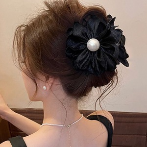 Pinza de Pelo Floral con Perlas, Pinza de Pelo Vintage con Flor de Tela para Mujer, Accesorio para el Cabello para Bodas y Fiestas - Product Image 5