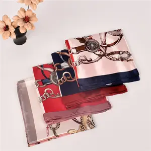 Bán Buôn Tùy Chỉnh Thiết Kế Mới In Kỹ Thuật Số Silk Scarf Polyester In Head Phụ Kiện Vuông Satin Hijab Scarf