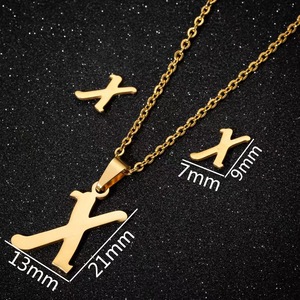 Conjunto de Joyería de Moda para Mujer - Collar de Acero Inoxidable Hueco con Letras Chapado en Oro de 18K, Venta al por Mayor, Collar con 26 Letras - Product Image 6
