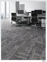 Dalles de moquette durables, ignifuges, antistatiques, lavables, antidérapantes, fabriquées à la machine, écologiques, pour chambre, maison, bureau, hôtel, 33*100cm, épaisses