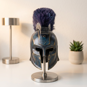 Réplica del Casco Espartano Azul con Escudo – Coleccionable de Armadura de Guerrero Griego con Acabado en Bronce - Product Image 4
