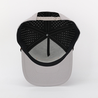 BSCI OEM Logo personnalisé 5 panneaux Chapeau de golf à la mode Casquette de baseball Gorras imperméable Patch tissé pour les sports de plein air Trou découpé au laser