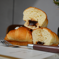 Croissant frais de la marque Hi SAM, 75g, aux 5 saveurs : Caramel, Chocolat, Fraise, Noisette, Vanille, en boîte