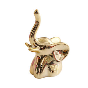 Support créatif à bijoux animaux en céramique émaillée de style INS porte-anneau éléphant et mini lapin vitrine décorative pour colliers - Product Image 5