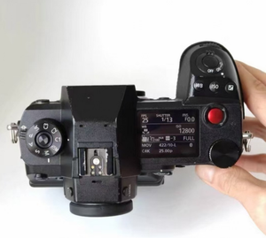 High Resolution Mirrorless Camera Lumix S1H SLR-style Camera Used Lumix DC-S1H - Product Image 3