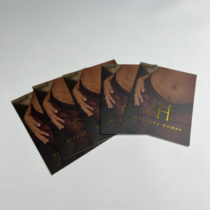 การ์ดคู่มือการดูแลรักษาเครื่องประดับแบบกำหนดเองจากโรงงานผู้ผลิต พิมพ์ภาพพื้นหลังเต็มรูปแบบ ปั๊มฟอยล์ทอง โลโก้สองด้าน การ์ดแนะนำแบรนด์ - Product Image 4