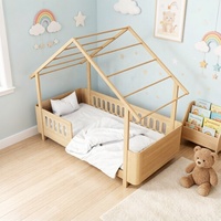 Lit pour tout-petits en bois naturel en forme de maison avec barrières de sécurité et rangement pour la chambre des enfants