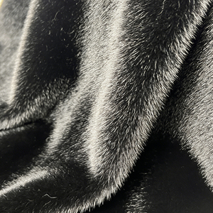 Tissu en fausse fourrure blanc à poils longs et pointes noires, teint, du fabricant chinois, pour vêtements, textiles de maison et manteaux - Product Image 4