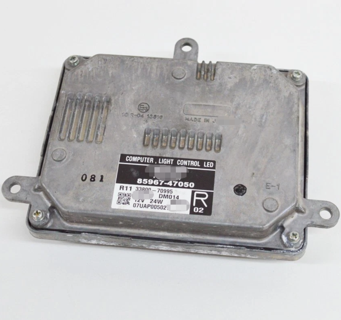 TOYOTA(トヨタ) 純正部品 ライトコントロール LED コンピュータ LH