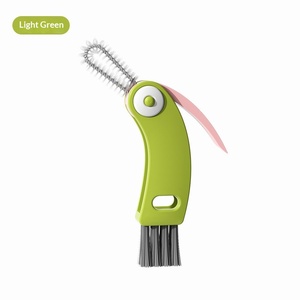 Ensemble de brosses de nettoyage portables 3 en 1, brosse à poils doux, brosse rigide pour les coins, crochet pour enlever les bouchons de bouteilles et les couvercles - Product Image 6