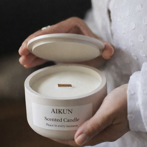 AIKUN Scented <b>Candle</b> Soy Wax Wood Wick Ceramic Jar Aromatherapy Home Decor Gift Private Label OEM Wholesale - Product Image 1