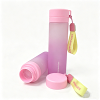 Bouteille d'eau YEKEA en Tritan à dégradé sablé, grande capacité 600/760 ml, écologique, portable, anti-fuite, bouteille de voyage