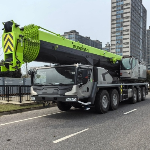 200 Ton All Terrain Mobile Crane ZTC2000VS863 Heavy Duty Hydraulic Truck Crane Telescopic Structure Lifting Equipment