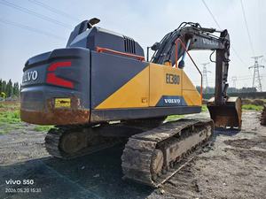 รถขุดตีนตะขาบ Volvo EC380 มือสอง เครื่องขุดไฮดรอลิกสำหรับงานก่อสร้างและเหมืองแร่ - Product Image 2