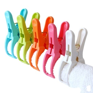 Pinza de Ropa Multifuncional Elástica y Resistente al Viento, Pinza de Plástico Fija para Secar Pantalones y Juguetes - Product Image 1
