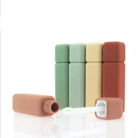 Emballage de gloss à lèvres DIY unique de 6 ml avec logo personnalisé, 100 pièces, tubes de rouge à lèvres vides recouverts de caoutchouc liquide, luxe