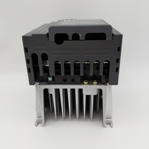 Module électronique PLC <span class=keywords><strong>OM</strong></span> E2E2-X2Y1-US d'origine, pilote de puissance, installation standard pour l'automatisation industrielle à prix abordable - Product Image 1