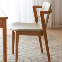 Chaises en bois massif de style antique scandinave Chaise de salle à manger à dossier souple pour ménage
