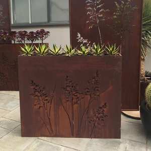 กระถางต้นไม้เหล็กคอร์เทนลายโลหะ สำหรับปลูกต้นไม้ในร่มและกลางแจ้ง  ทำจากเหล็กชุบสังกะสี - Product Image 1