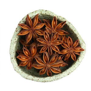 Nouvelle Récolte d'Anis Étoilé Indien Frais Séché, Épice 100% Pure du Gujarat pour les Fabricants Alimentaires, Fournisseurs en Gros et Importateurs Mondiaux - Product Image 1