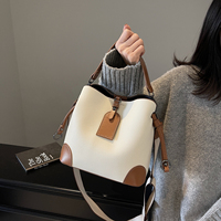Sac à Bandoulière Femme de Caractère en Cuir Personnalisé, Sac Messager de Luxe Haute Qualité, Marque Tendance et Très Vendue