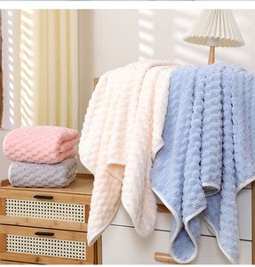 Toalla de Baño a Cuadros de Fibra Ultrafina, 300gsm, 70x140cm, para Uso en Aviones, Venta al Por Mayor - Product Image 3